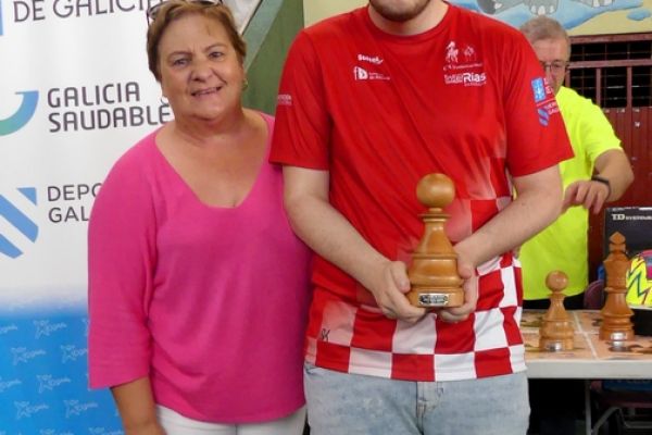 torneo-trofeos-premios-2711F03E70-2928-A87F-5156-7445565B0D1E.jpg